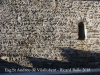 Església de Sant Andreu de Vilallobent – Puigcerdà Al mur de la paret sud hi ha interessants fileres d'"opus spicatum" d'època romànica."