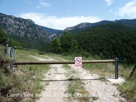 Camí a l'Església de Sant Andreu del Pujol del Racó – La Coma i La Pedra