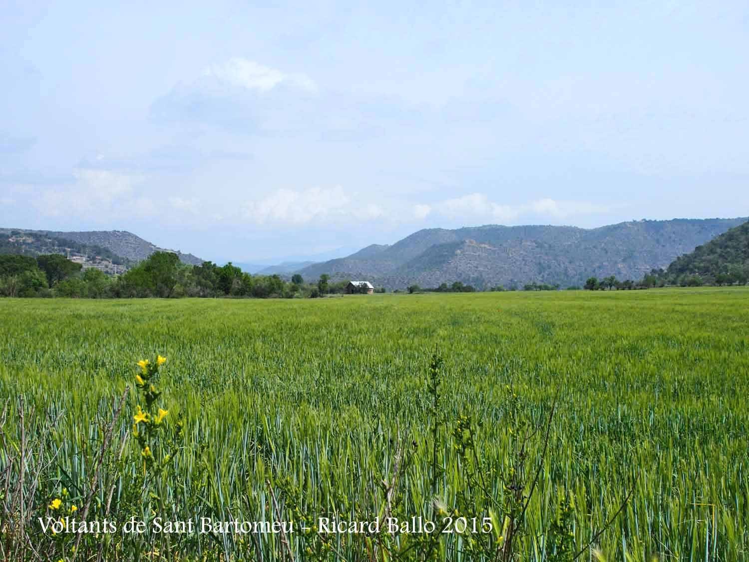 Voltants de l'Església de Sant Bartomeu – Ponts