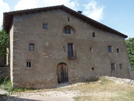 Masia Pasqüets - La Coma i la Pedra