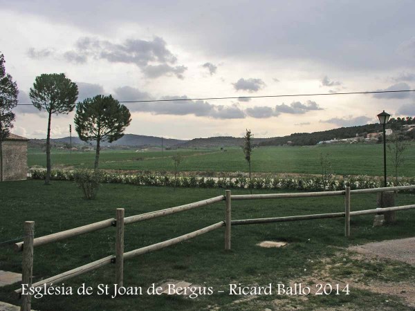 Vistes des de l'Església de Sant Joan de Bergús - Cardona