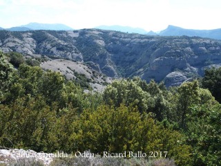 Camí a l\'església de Església de Sant Joan de Canalda – Odèn