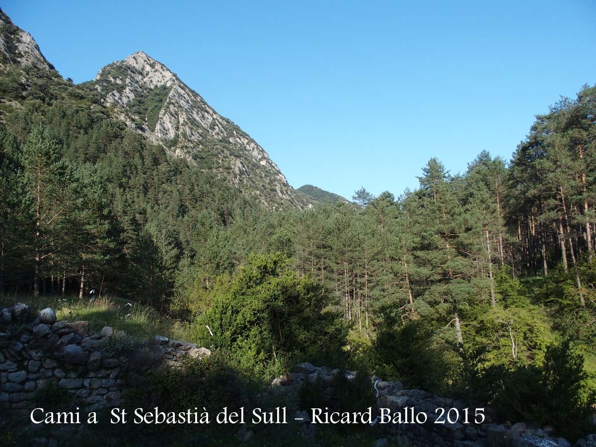 Camí a l'Església de Sant Sebastià del Sull – Saldes