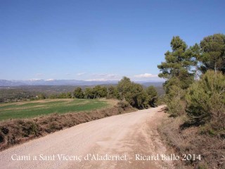 Vistes des del camí d'accés a l'església de Sant Vicenç d’Aladernet – Balsareny