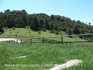 Església de Santa Cecília d’Odèn – Odèn - Entorn