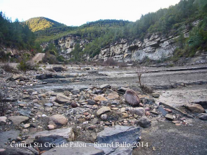 Camí a l'Església de Santa Creu de Palou – Mura - Torrent.