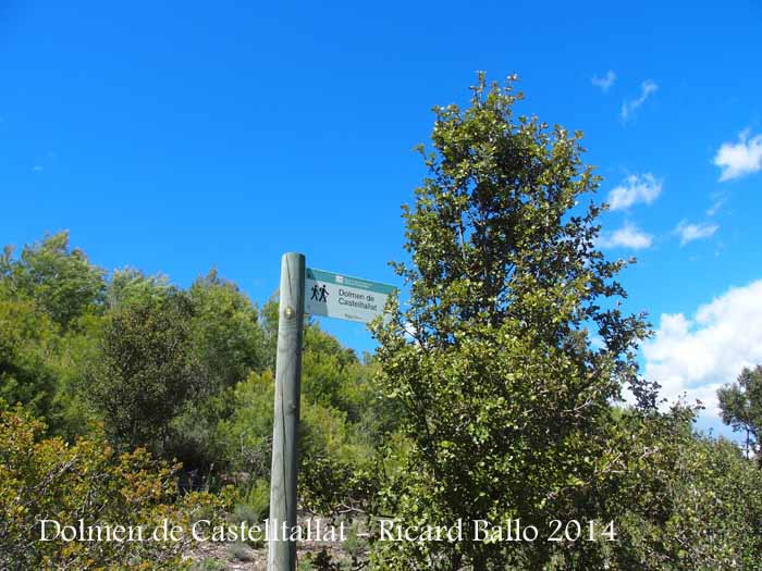 Inici del camí d'accés al Dolmen de Castelltallat