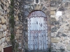 "Misteriosa" edificació veïna de l'Església fortificada de Santa Eulàlia – Ultramort