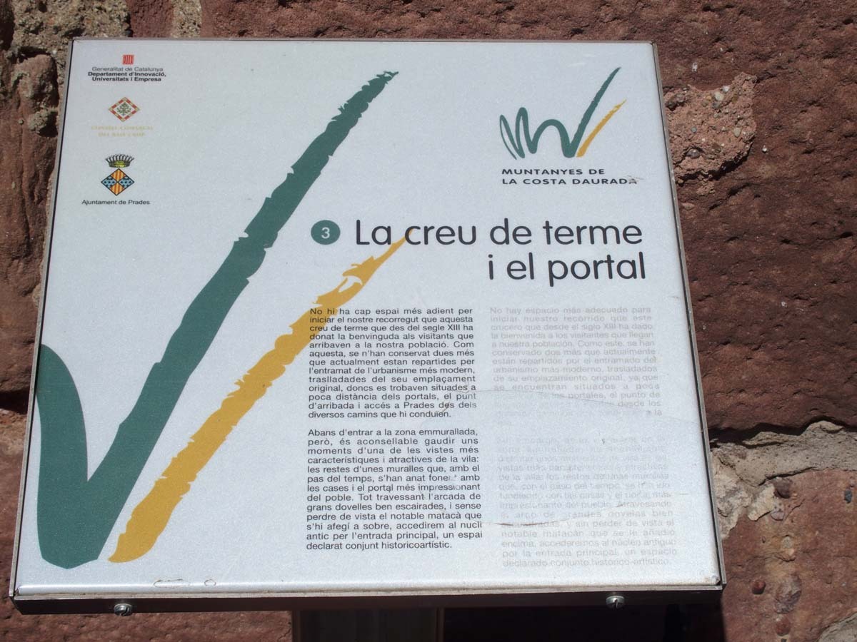 Prades - Portal i Creu de Terme