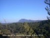 Vistes des de l\'església vella de Sant Andreu de Maians – Castellfollit del Boix - Al fons es veu la silueta de Montserrat.