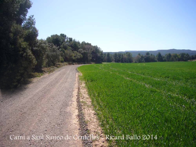 Camí d'accés a l'Església vella de Sant Simeó de Centelles – Rajadell