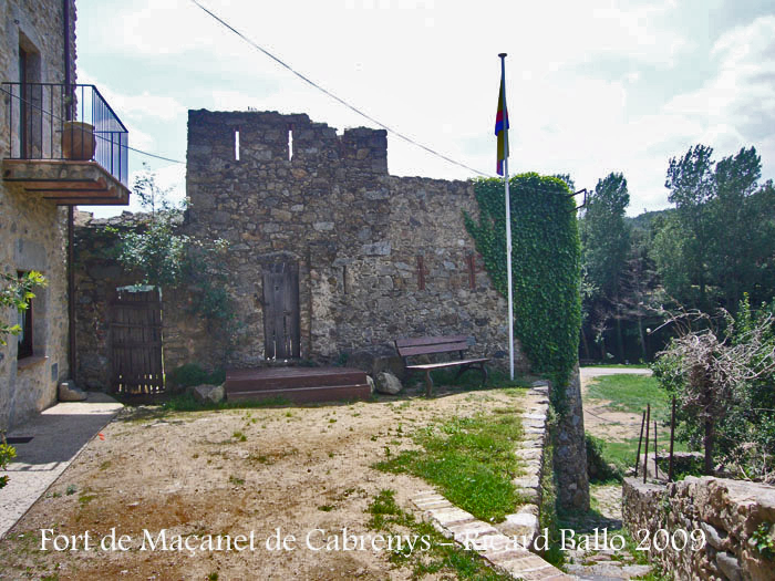 torre-macanet-de-cabrenys-090711_502bis