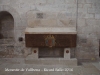 Monestir de Santa Maria de Vallbona – Vallbona de les Monges - Sarcòfag senzill i llis de la reina Violant d'Hongria, muller de Jaume I el Conqueridor, la qual va voler ser enterrada a Vallbona; davant mateix a l’altre costat, hi ha la tomba de la princesa Sança d’Aragó, filla d’amdós.