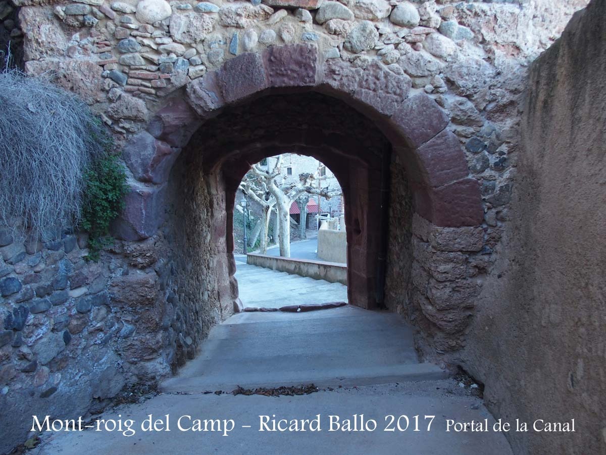 Muralles de Mont-roig del Camp-Portal de la Canal