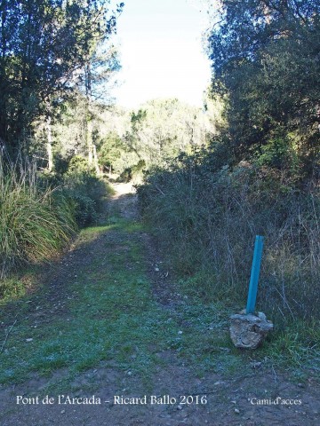 Camí al Pont de l’Arcada – Olesa de Bonesvalls