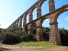 Pont del Diable – Tarragona - La base de la construcció té forma atalussada.