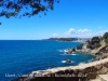 Camins de ronda de Lloret de Mar - i al tornar la vista enrere, veiem la platja de Lloret ...