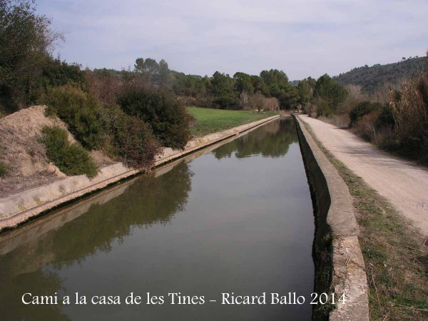 Camí a les Tines de la casa de les tines - Talamanca / Canal