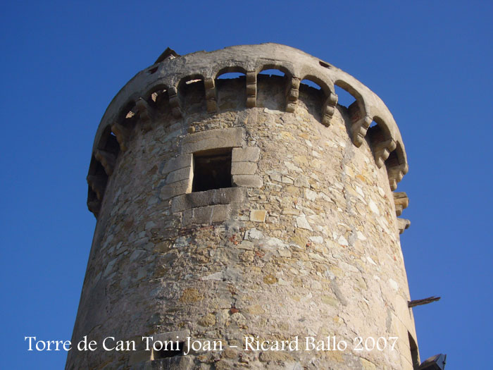 torre-de-la-masia-de-can-toni-joan-tordera_071201_508