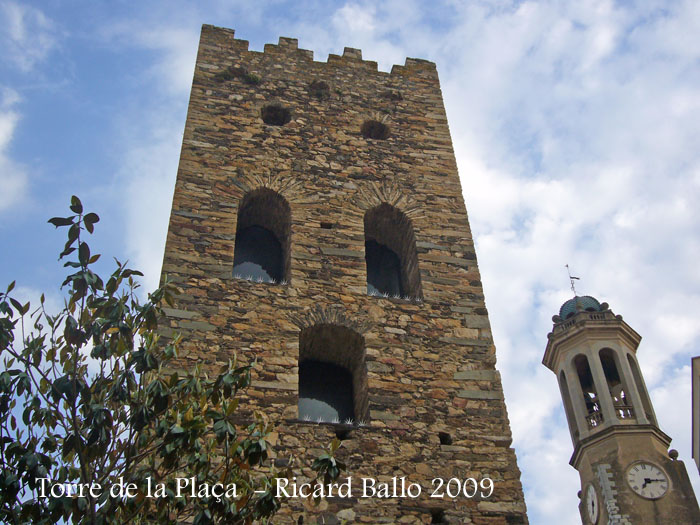 torre-de-la-placa-llanca-090507_512bis