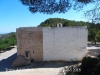 Torre del Coll de l’Alba – Tortosa - La torre apareix a l'esquerra de l'ermita