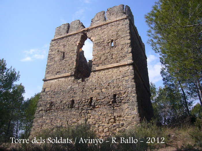 torre-dels-soldats-avinyo-120303_512
