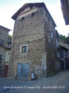 Torre de defensa de la plaça Major d’Olp – Sort / Pallars Sobirà
